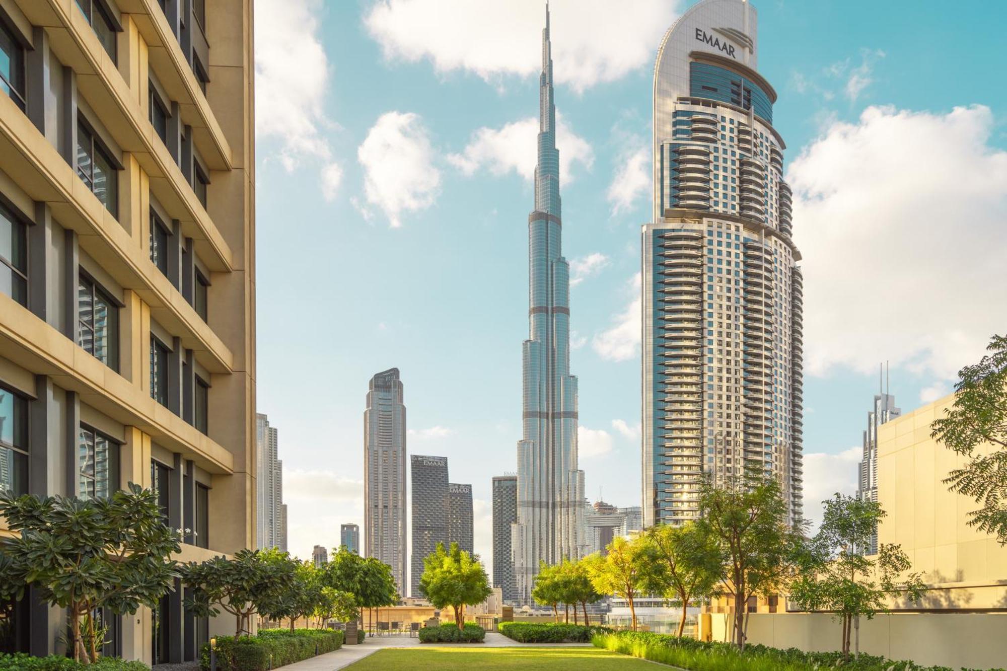 Prime Retreats @ Burj Royale By Emaar Апартаменти *