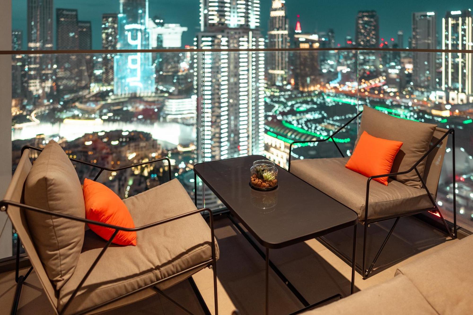 Prime Retreats @ Burj Royale By Emaar * Дубай