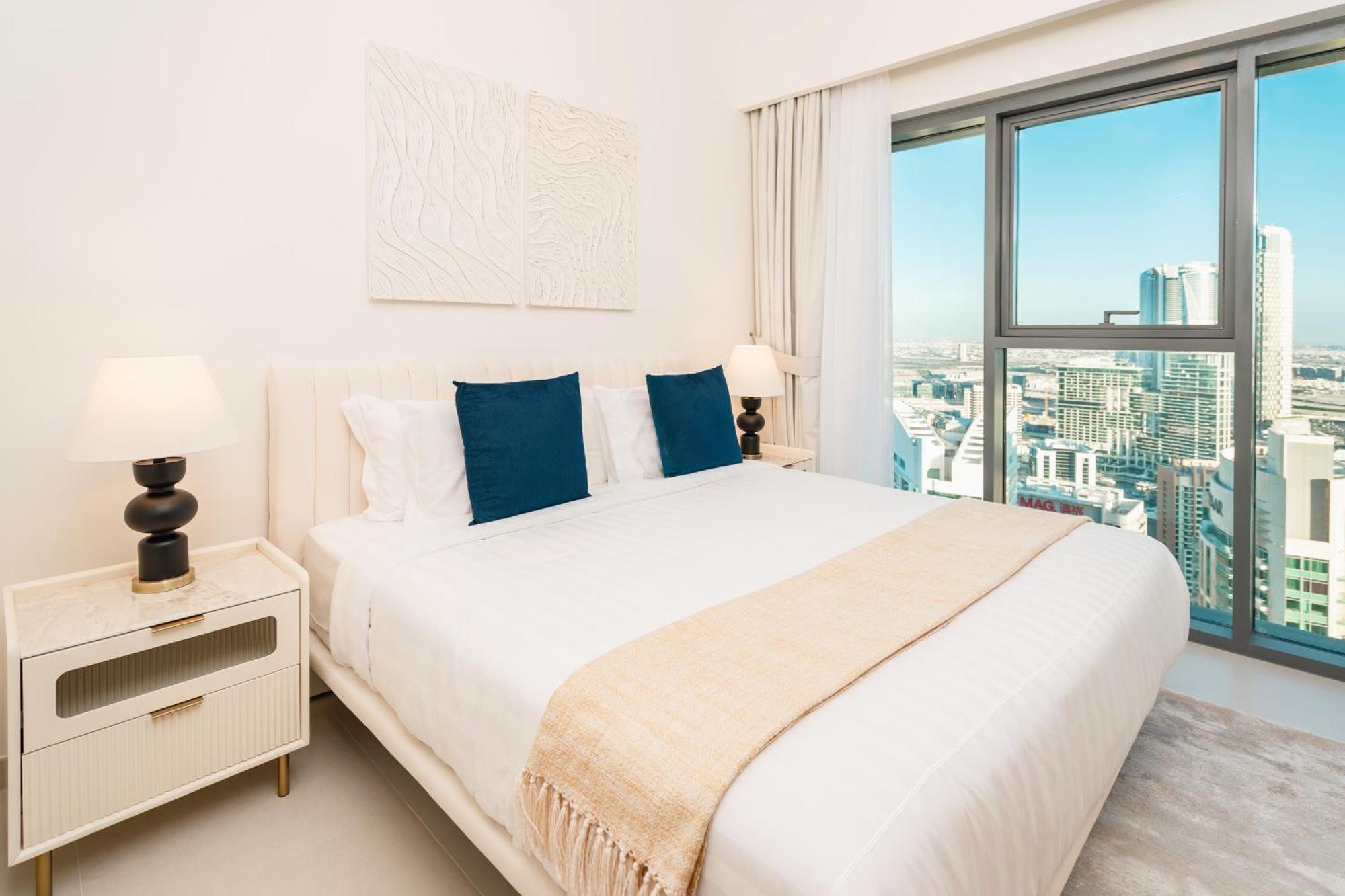 Prime Retreats @ Burj Royale By Emaar Апартаменти