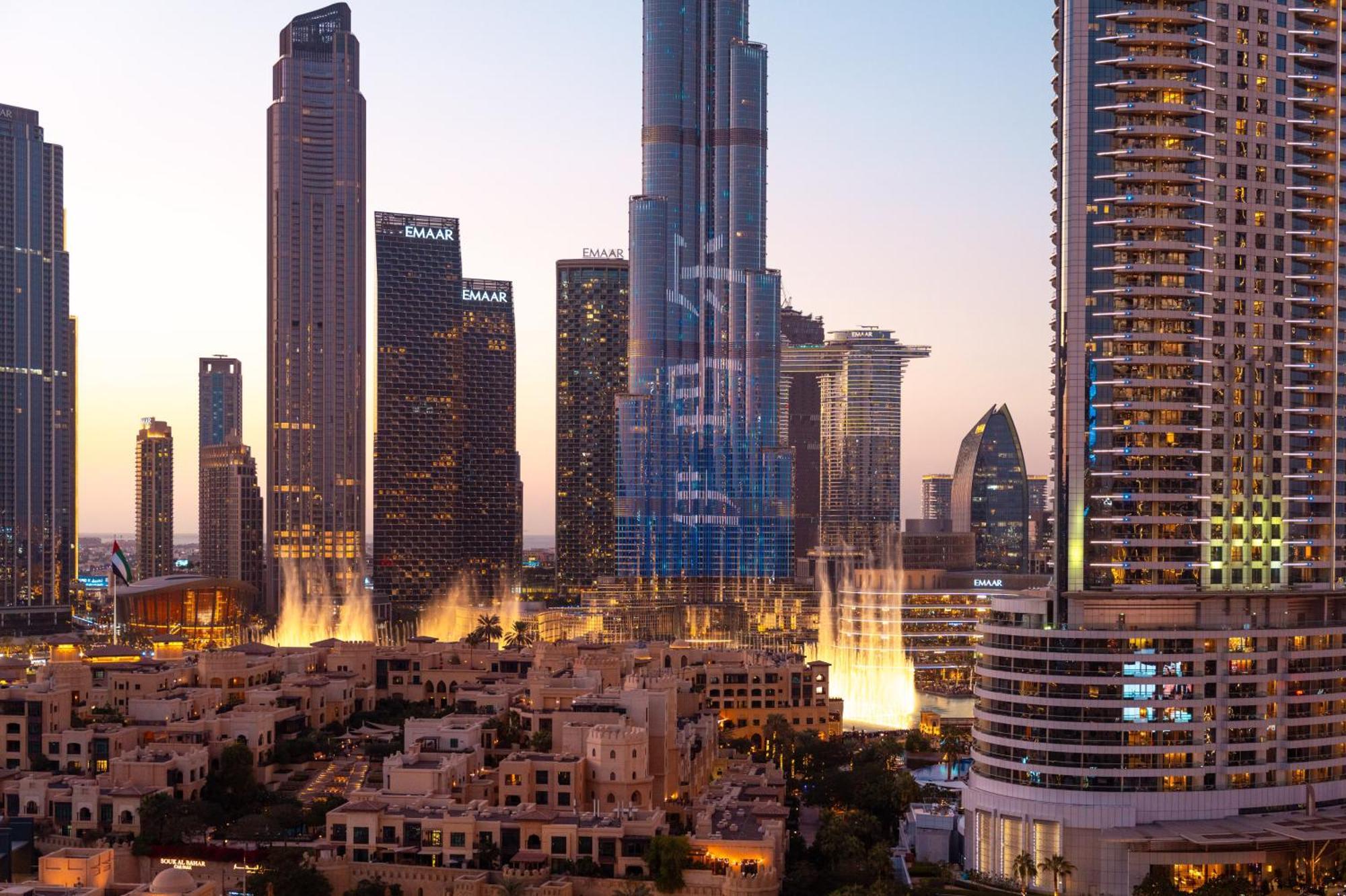 Prime Retreats @ Burj Royale By Emaar Апартаменти Дубай