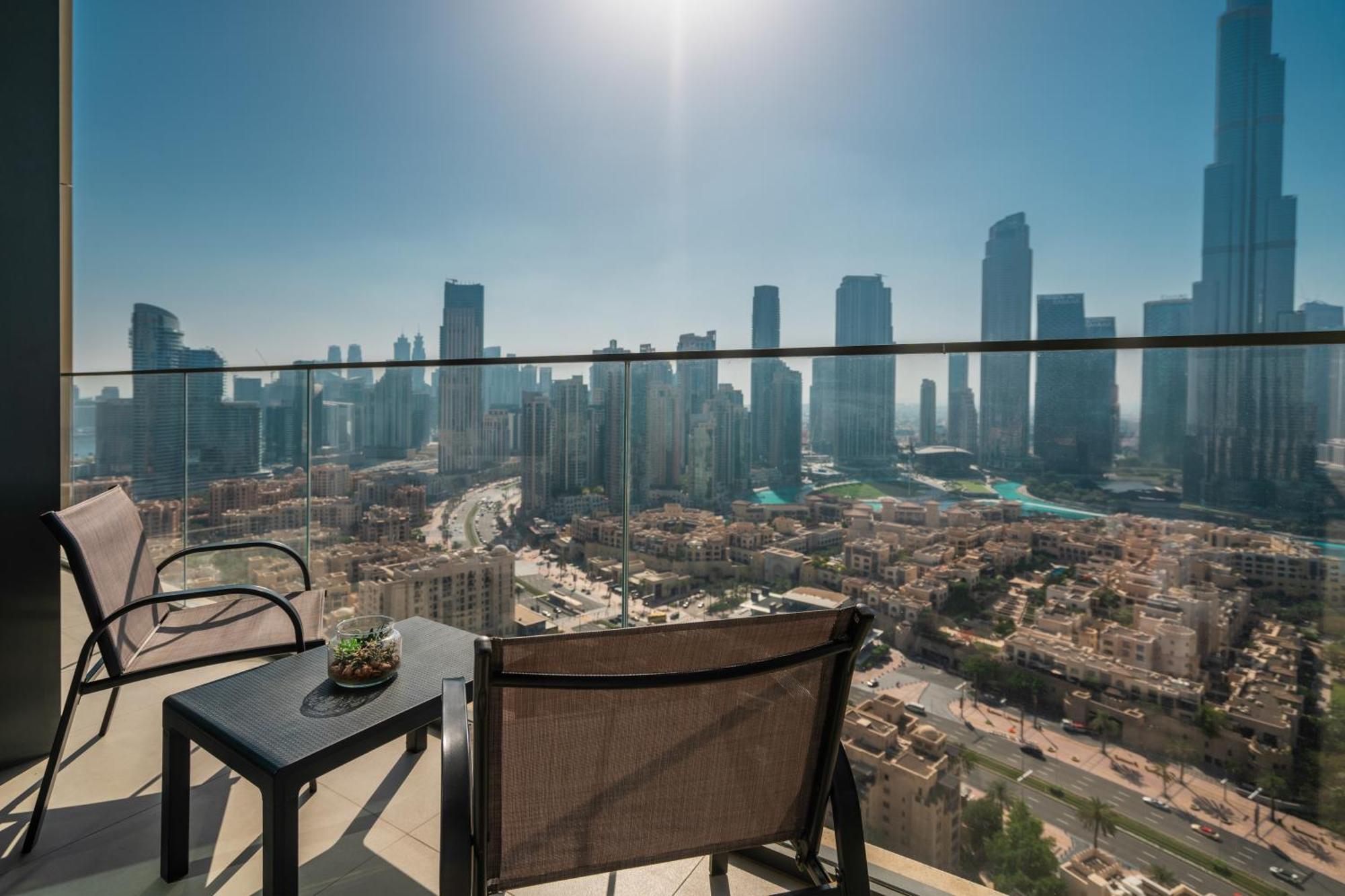 Апартаменти Prime Retreats @ Burj Royale By Emaar Дубай