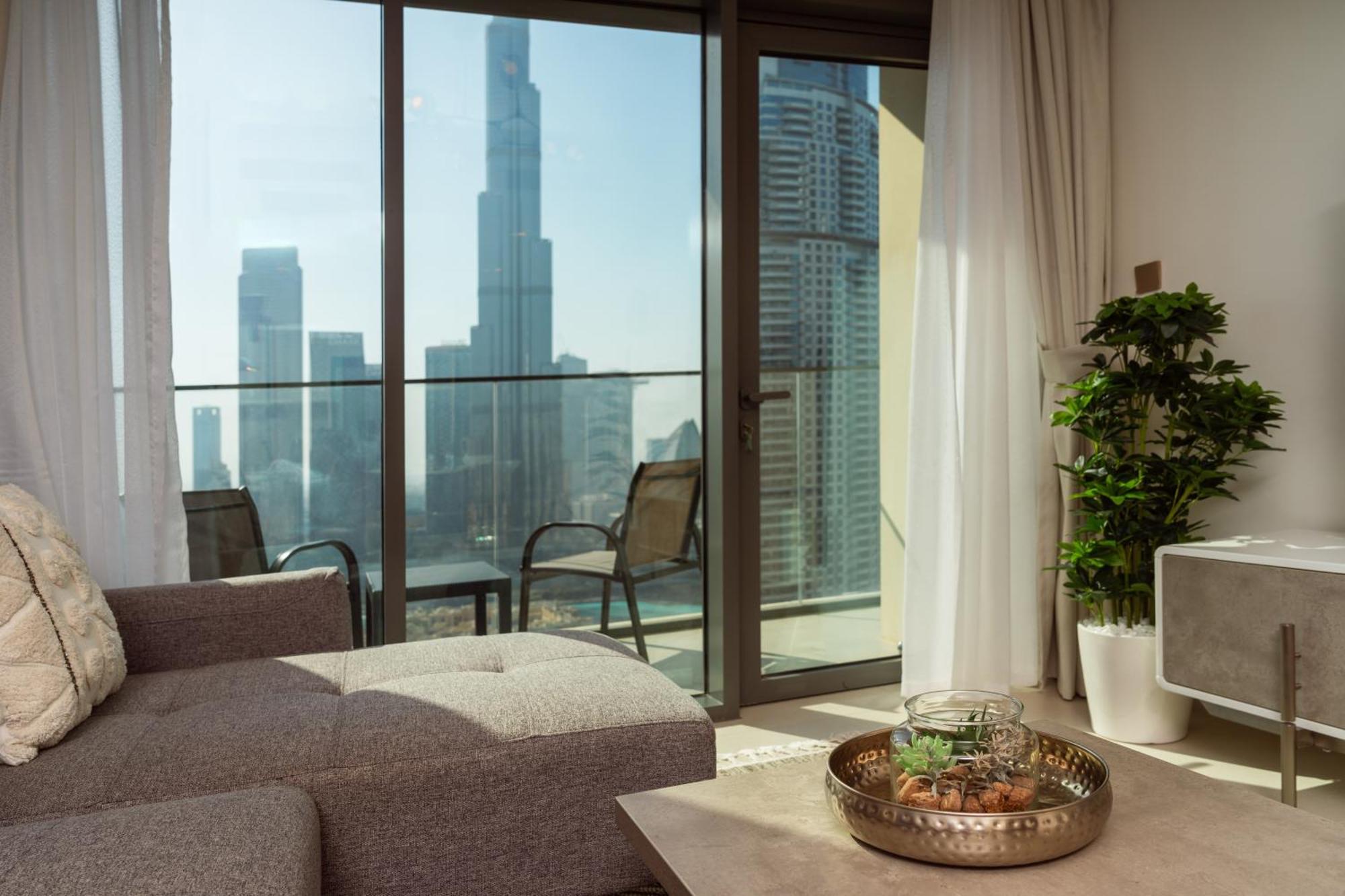 Апартаменти Prime Retreats @ Burj Royale By Emaar Дубай