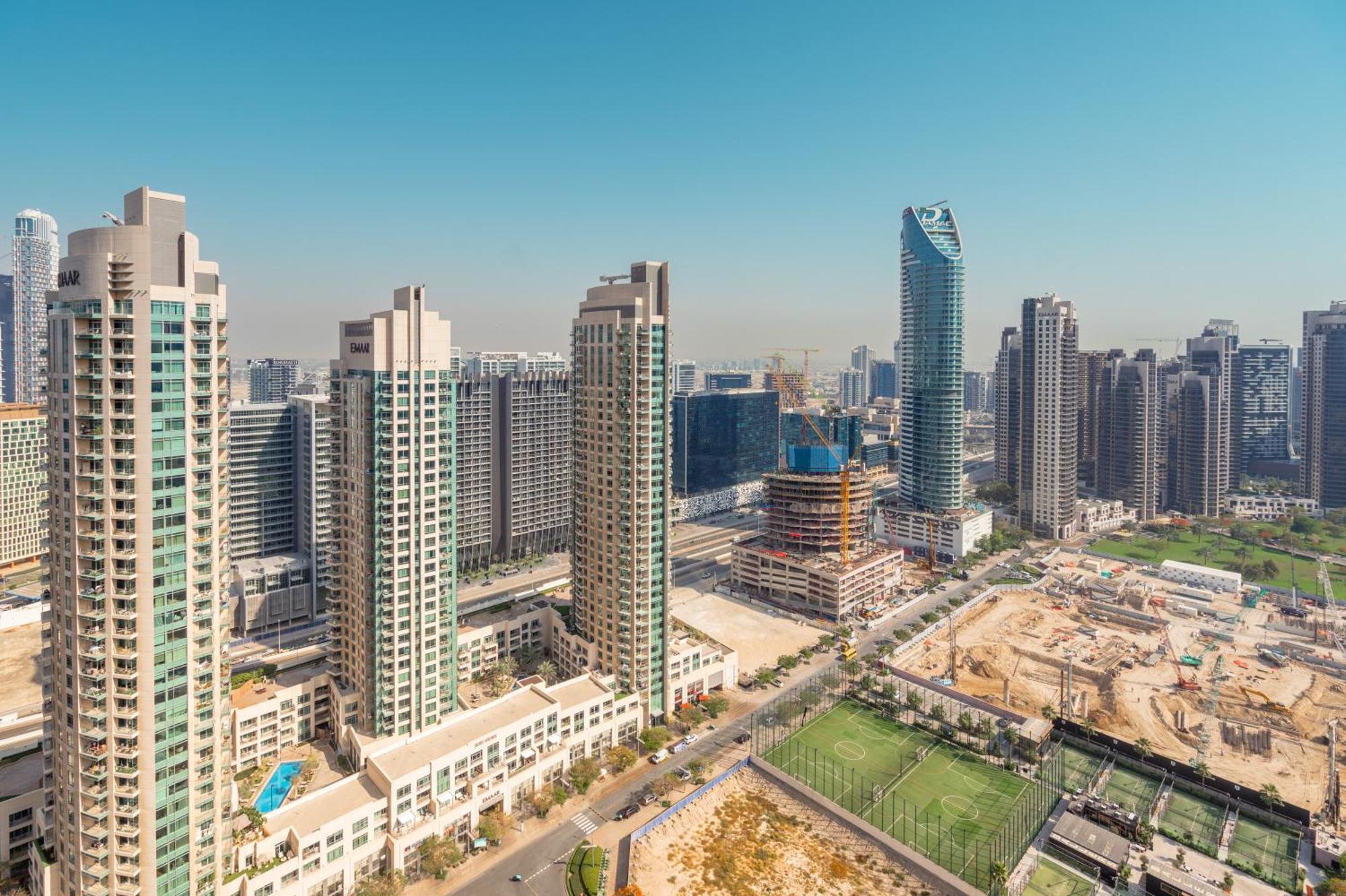 Prime Retreats @ Burj Royale By Emaar Апартаменти